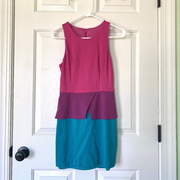 Dress - Picture 1 of 2